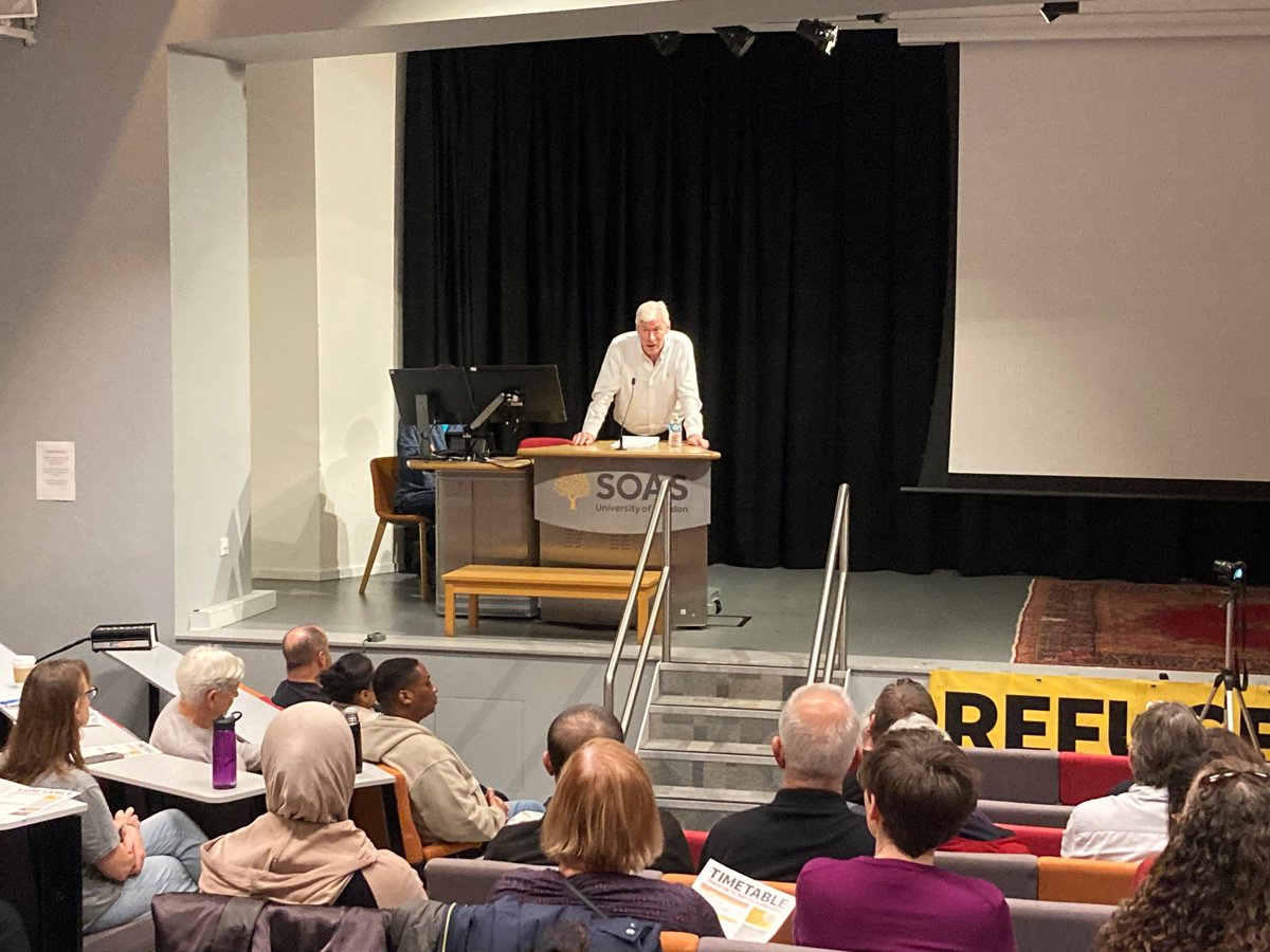 Steve Smith from @Care4Calais now powerfully and eloquently addresses the @AntiRacismDay conference. #RefugeesWelcome #NeverAgain #BlackLivesMatter