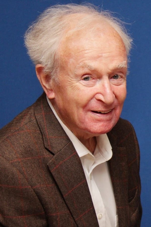 Happy birthday to the man who was in both the first and the last episodes of Doctor Who shown to date. 

William Russell turns 99 today