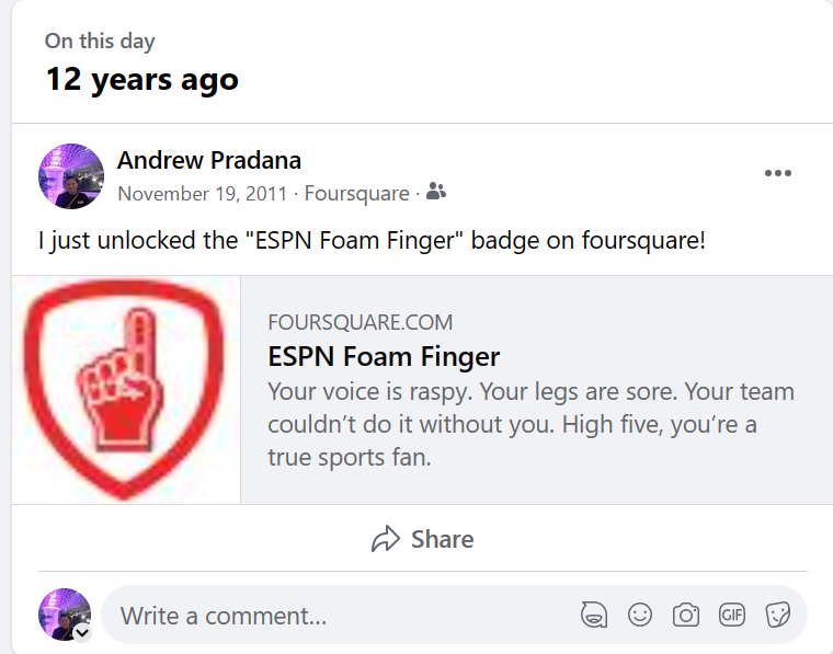 Waktu itu seru banget bisa jadi Jumper di Foursquare. Rebutan koleksi badge