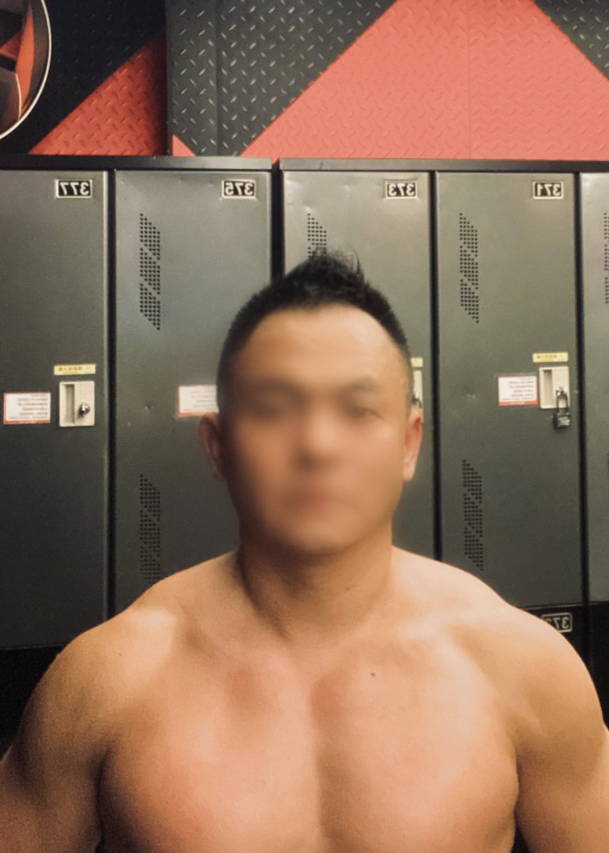 中年小肚 tweet media