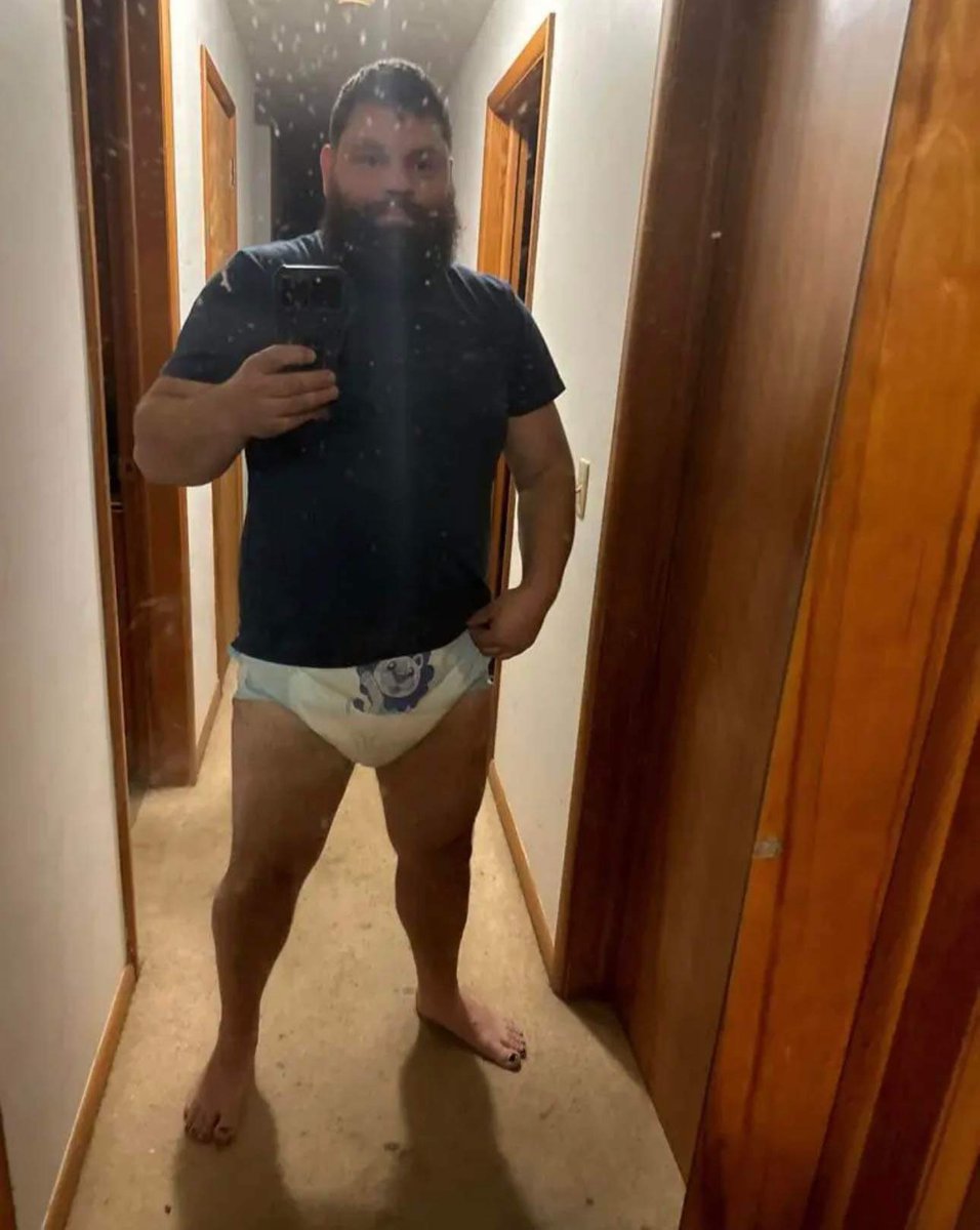 Diaperboi007 tweet media