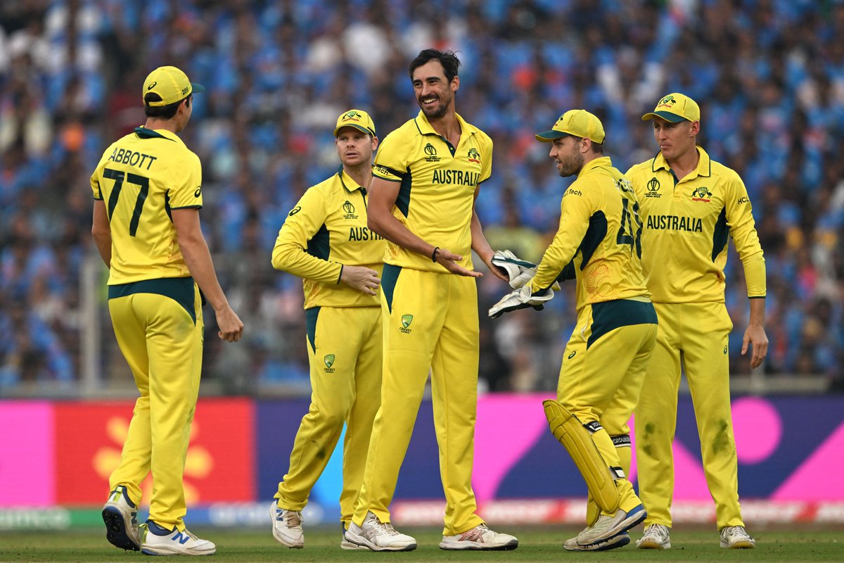 bet365_aus's tweet photo. That's 3 for Starc.
Dismisses Shami for 6☝️
#INSvAUS | #CWC23 https://t.co/0o2IlYMMJa