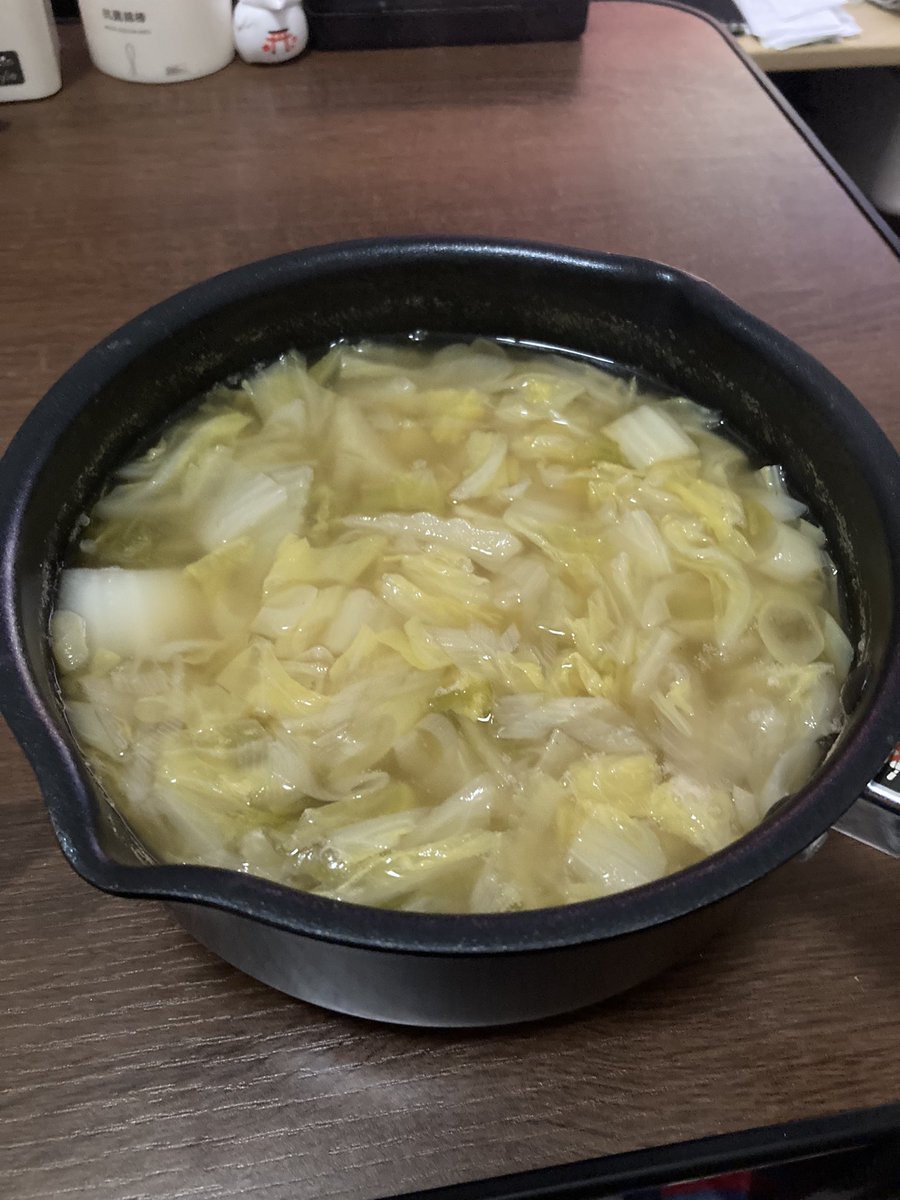 old_handyman's tweet photo. #鍋
野菜オンリー鍋第3弾
柑橘とり鍋
材料費500円

いつもよりは美味しそう…か？ https://t.co/A9QEVcICtN