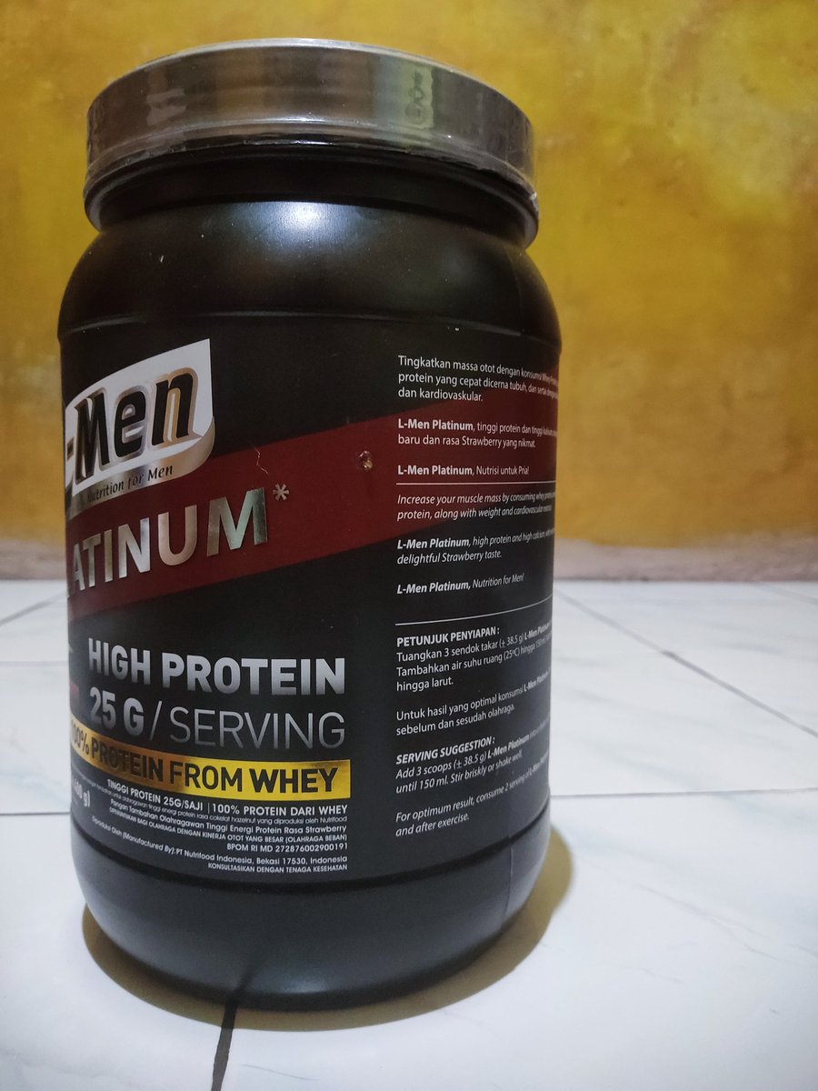 kang_sempak's tweet photo. Mau tanya
Ada yg pakai ini juga? Udh berapa lama? Kliatan kah hasilnya ?

#susuprotein #whey #gym #lmen #lmenplatinum #sempakbekas #sempak #cd #undis #fetish #armpit #ketek #keringat #wo #olahraga #sport #spander #cikarang #karawang #seluar #brief #kancut #spender https://t.co/ITHmSQBQON