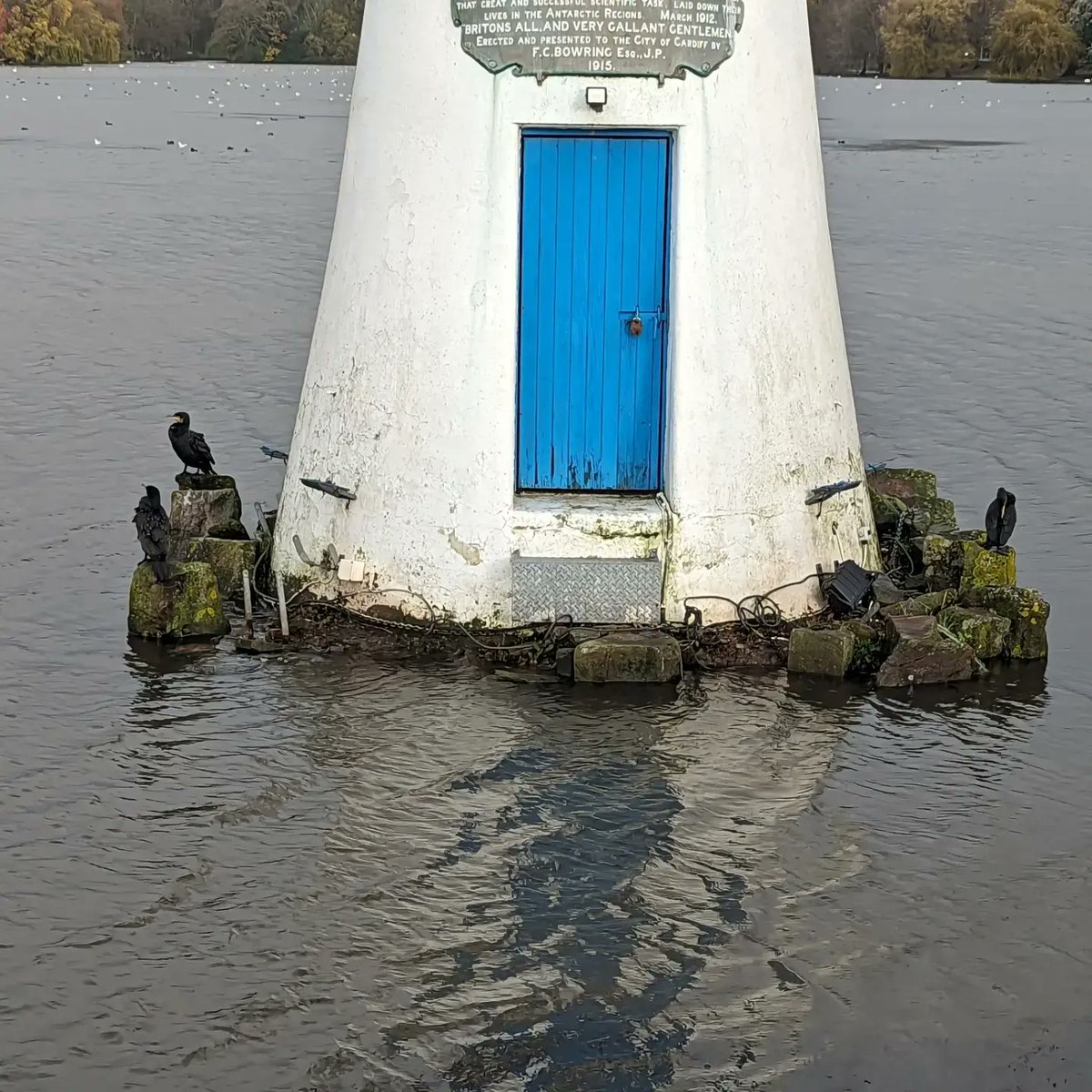 Great time at the Roath Park WeBs survey this morning! Thank you to all of our members who turned out even though the weather is not ideal to count! Huge thanks to Kelsey for her expertise and good vibes that kept us going in the wind and rain! <a href="/BTO_Cymru/">BTO Cymru</a>