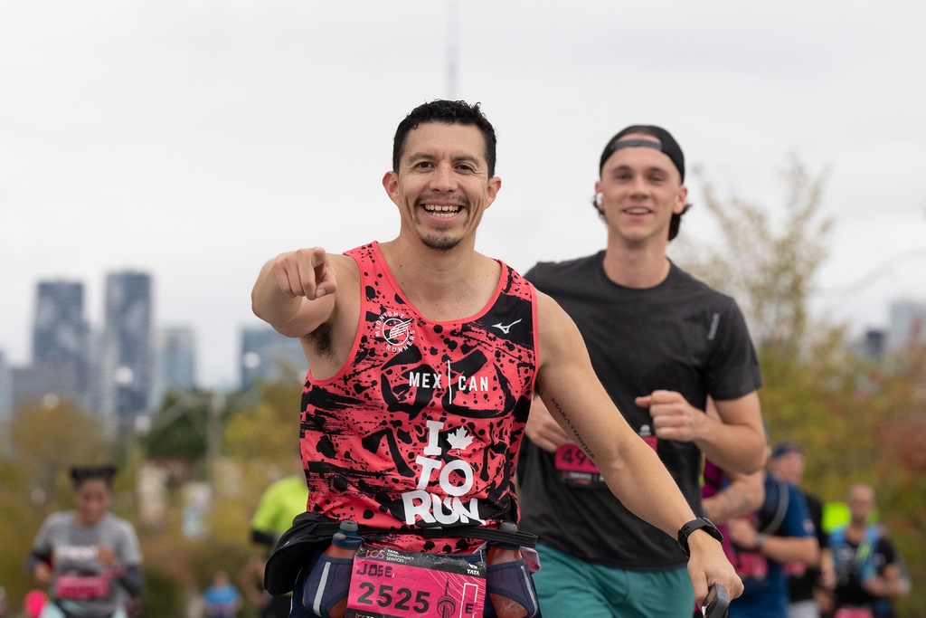 The weekend is here, which means it's time for that long run! 

Whether you're hitting the trails or the pavement, enjoy and stay safe out there. What's your favorite weekend run route? 🏞️🌆 

#WeekendWarrior #LongRun #TOwaterfront42k