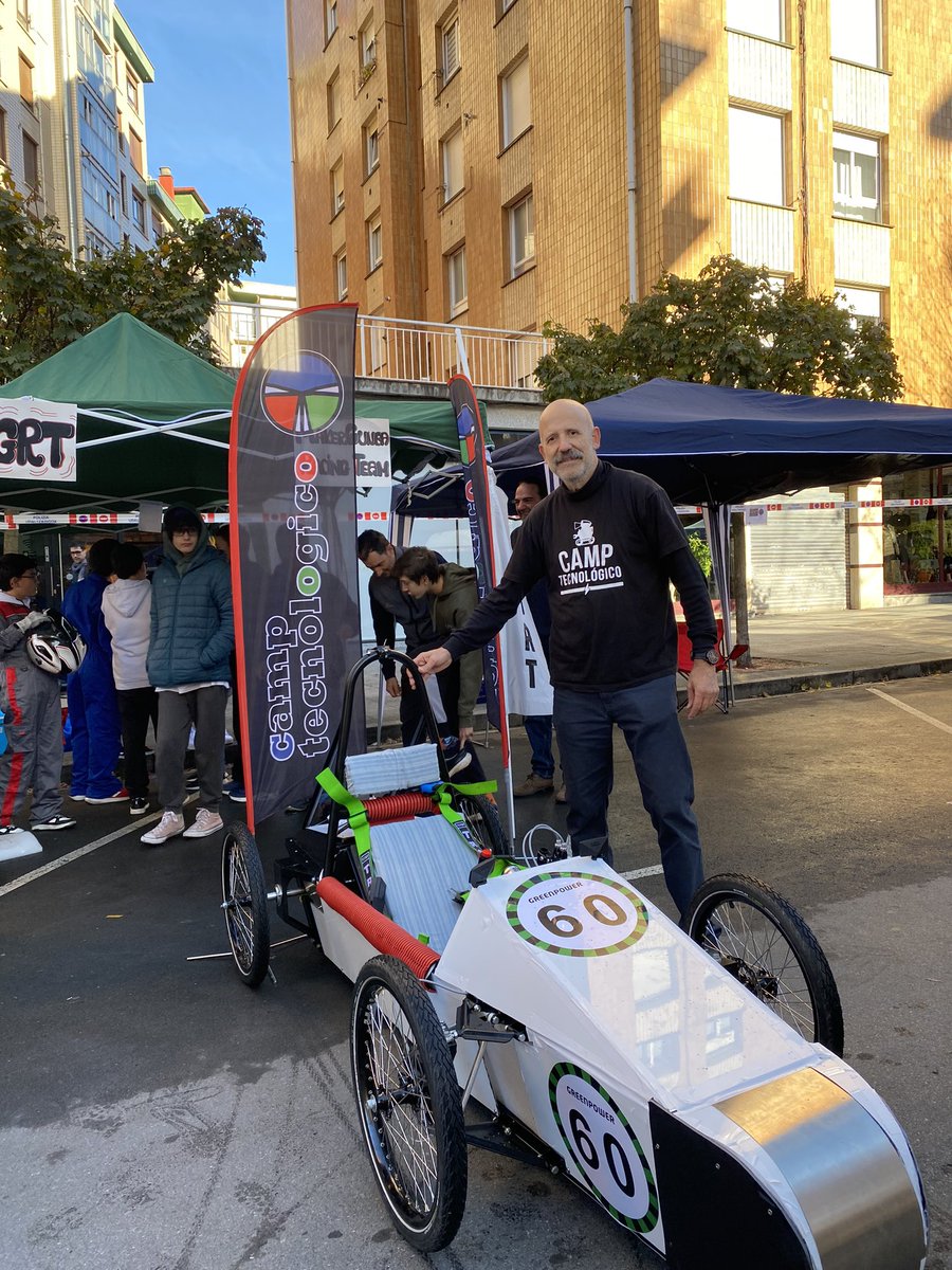 jabravoduque's tweet photo. Despues de una semana intensa de Camp Tecnológico  en  SIMO EDUCACIÓN  y la #ERW2023 terminamos el fin de semana con el equipo de #Makergunea_racingteam #Konecta #laperrera en la competicion de GREENPOWER IBERIA  en #Galdakao, desde Camp Tecnológico les  apoyamos en la Telemetría https://t.co/E5MpbO1Uko
