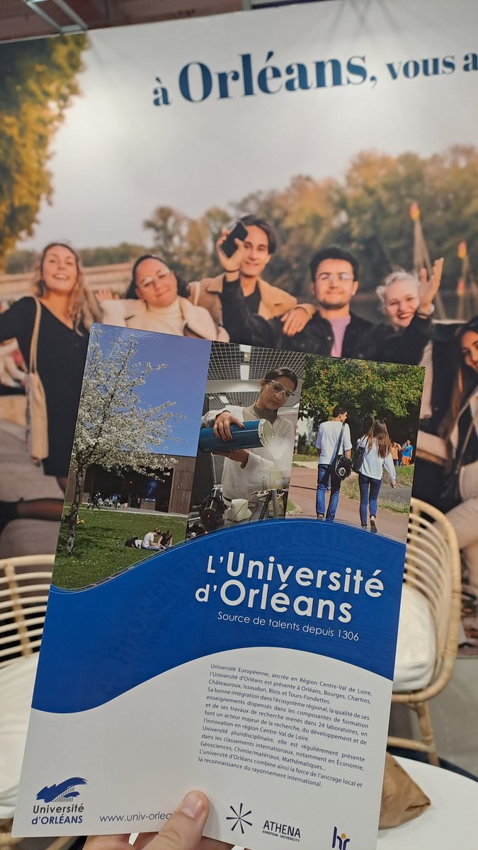 [#SALONLETUDIANT]

ÔCampus était présente sur les 3 jours du salon afin d'exposer les formations de l'<a href="/Univ_Orleans/">Université d'Orléans</a> et la <a href="/metro_orleans/">Orléans Métropole</a> aux futur.e.s étudiant.e.s ! 🧭

Pour le salon d'Orléans, RDV le samedi 02/12/2023 au Parc Expo CO'MET🚀