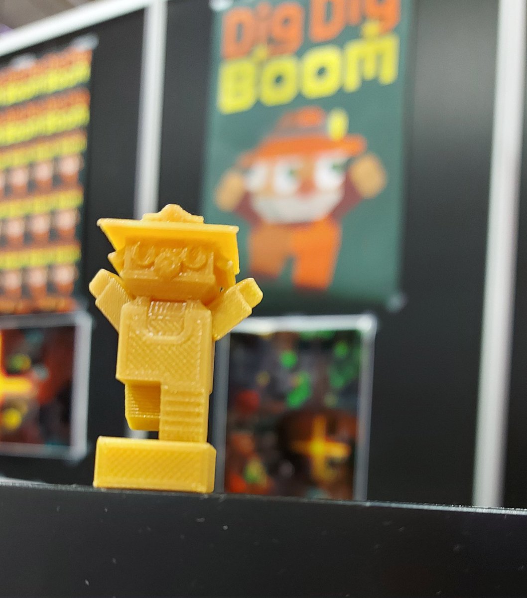 SteinMakesGames's tweet photo. The miner has entered the third dimension!
#DigDigBoom #SpillExpo #3Dprinted https://t.co/TSxVu6SH72