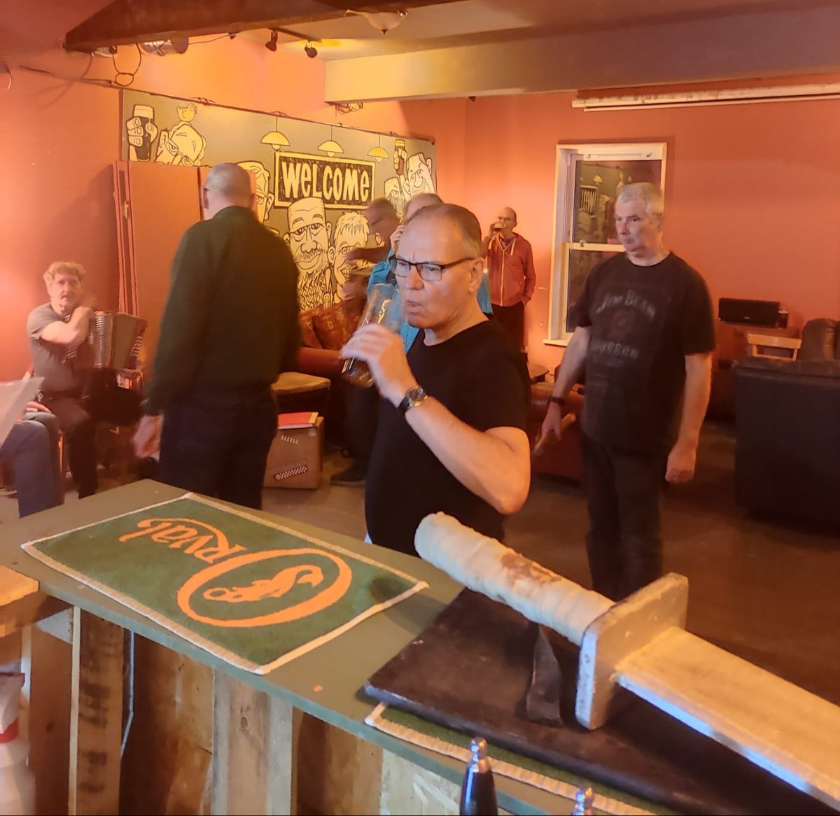 Concentration was the name of the game at practice this week 😅

We practised single-step dances with one small stick, which we haven't done for some time.

Oh, and one of us decorated a paper Christmas tree using 'sword locks' - made from coffee stirrer sticks!

<a href="/DonnyBrewery/">Doncaster Brewery (also to be found on bluesky)</a>