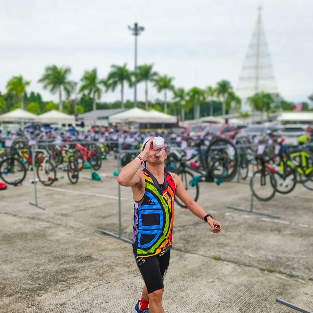 luckysalayaw's tweet image. strong finish with zero bikog sa bike leg pero makamatay ang headwinds ug uphell⛰️ Tnx God for a  zero injury in my third duathlon experience 🙏
FT: 3:31 (🏃10k; 1:10 _ 🚴40k; 1:44_🏃5k; 36min
#runbikerun #duathlon #potd #igphotoworld #igers