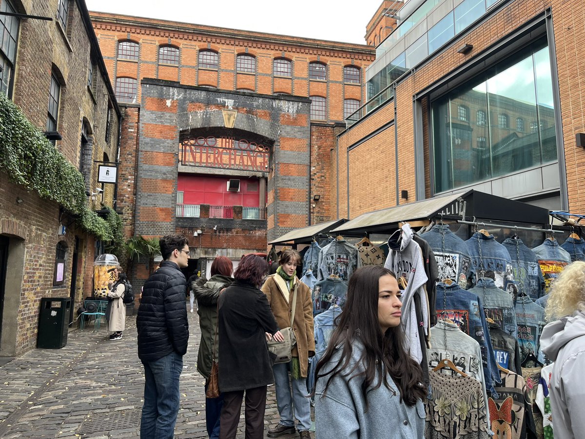 AnneWilsontc's tweet photo. @NABMA_Markets Camden Market is full of life today! https://t.co/T7Wx7J9wvk