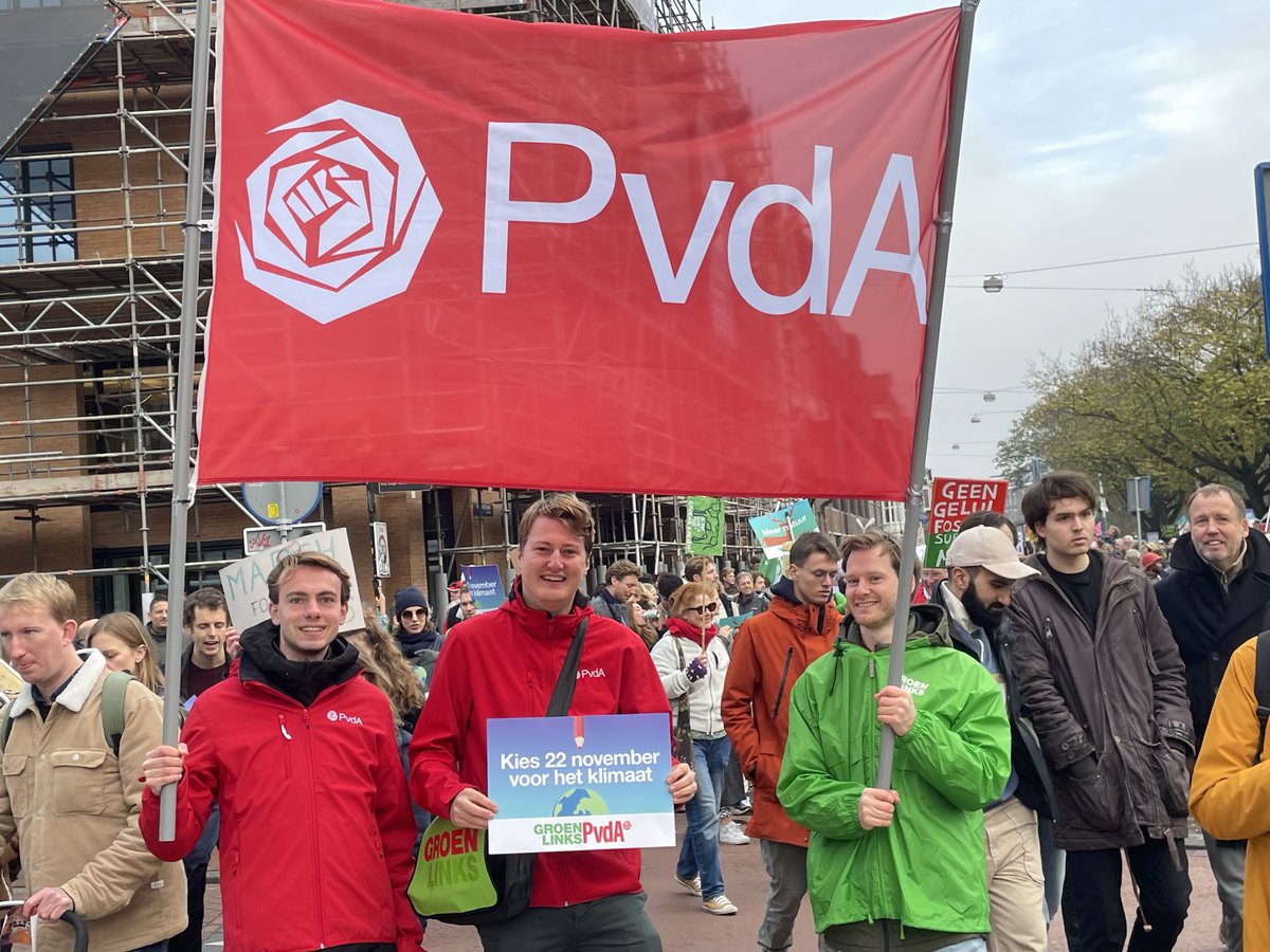 Kies voor een betere toekomst voor iedereen: vooral voor de nieuwe generaties na ons. Stem #GroenlinksPvdA ⁦<a href="/F__Timmermans/">Frans Timmermans</a>⁩ .   Zeg stop tegen rechts