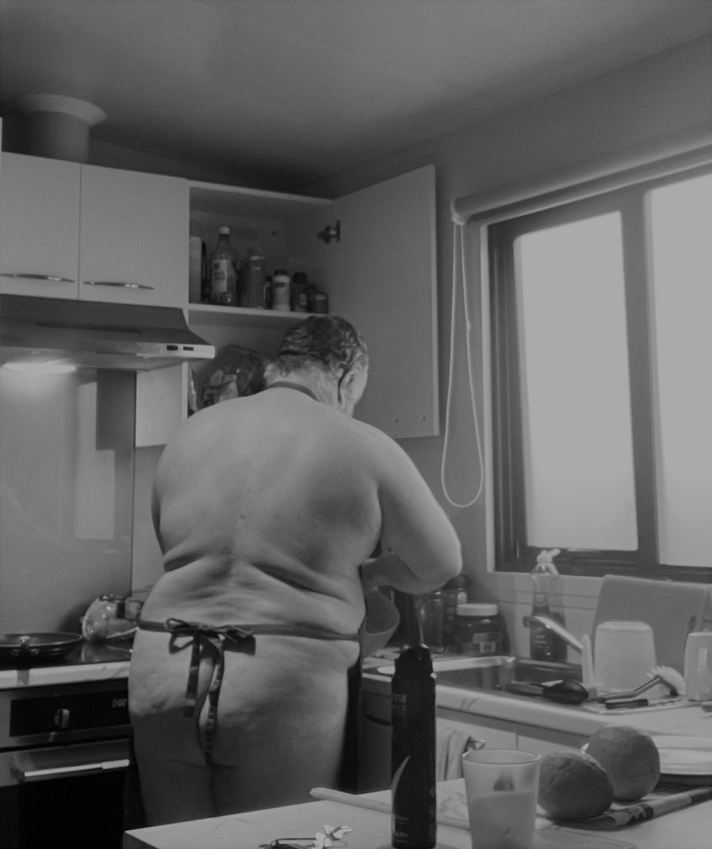 Apparently twitter anniversary.
Celebrate by cooking in the nood.