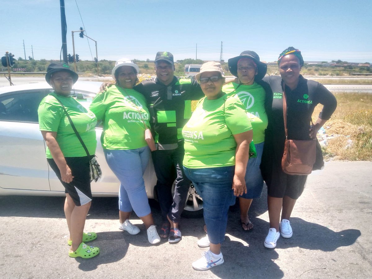 Recently joined ActionSA activist @ThembinkosiRawula former EFF MP was out encouraged voters to #RegisterToFixSA with the NMBM leadership and regional chairperson @YolieManase