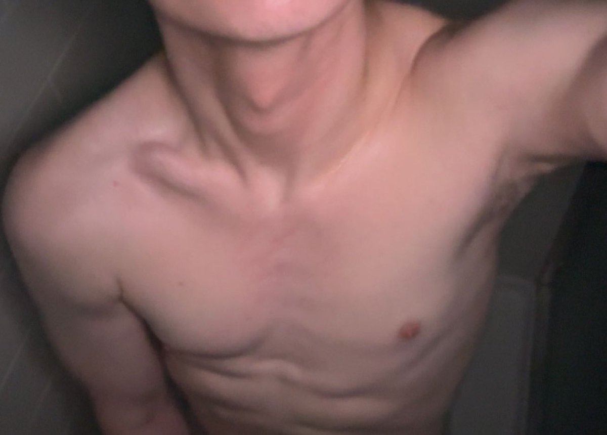 abojaboj's tweet photo. goodnight! <3 #nsfwtwt https://t.co/MafNCatqKm