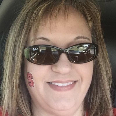 wufpackgrad95's tweet photo. #NewProfilePic https://t.co/KmrEWS4Kyl