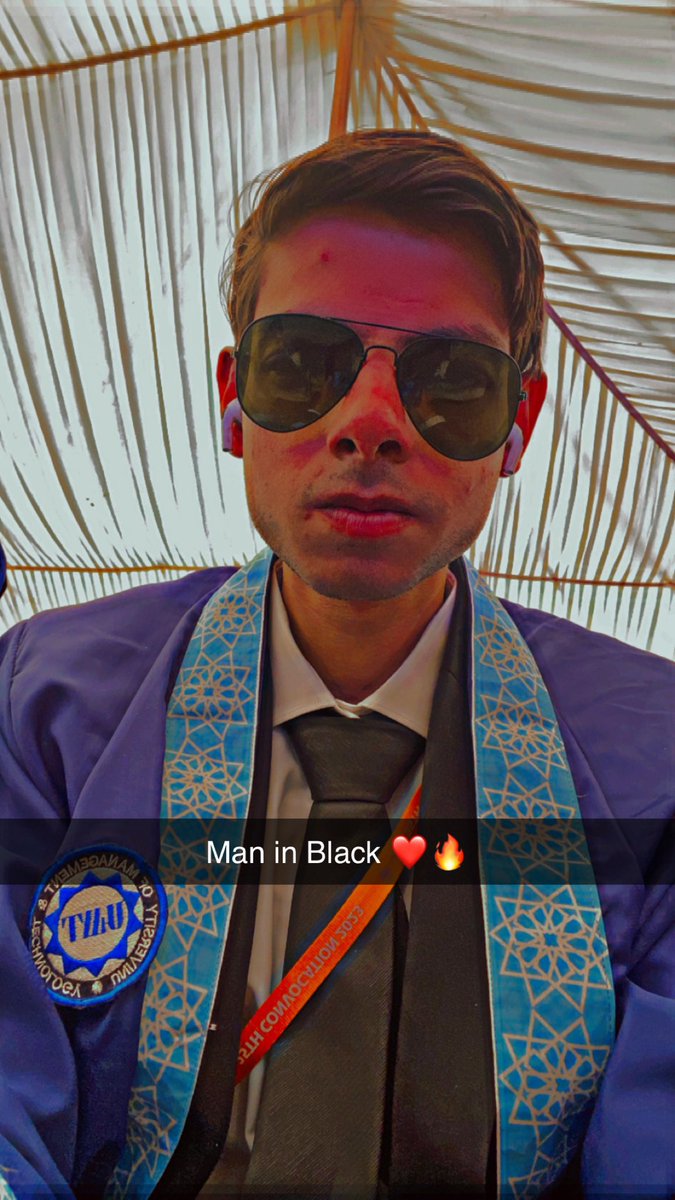 Hashirahmad124's tweet photo. Man in Black ❤️🔥
#convocation https://t.co/3jKgpKQYNI