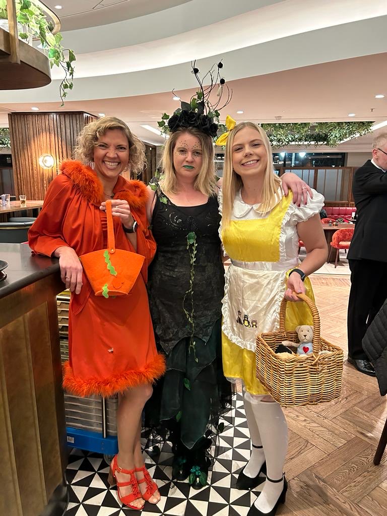 alex_dabek's tweet photo. We’ve had the most magical time at #BackUpBall yesterday! Scroll through for some enchanted pics! 🧚👩🦱💃🐉 @VOliver123 @VickyMooreLaw https://t.co/jlswFwgpLB