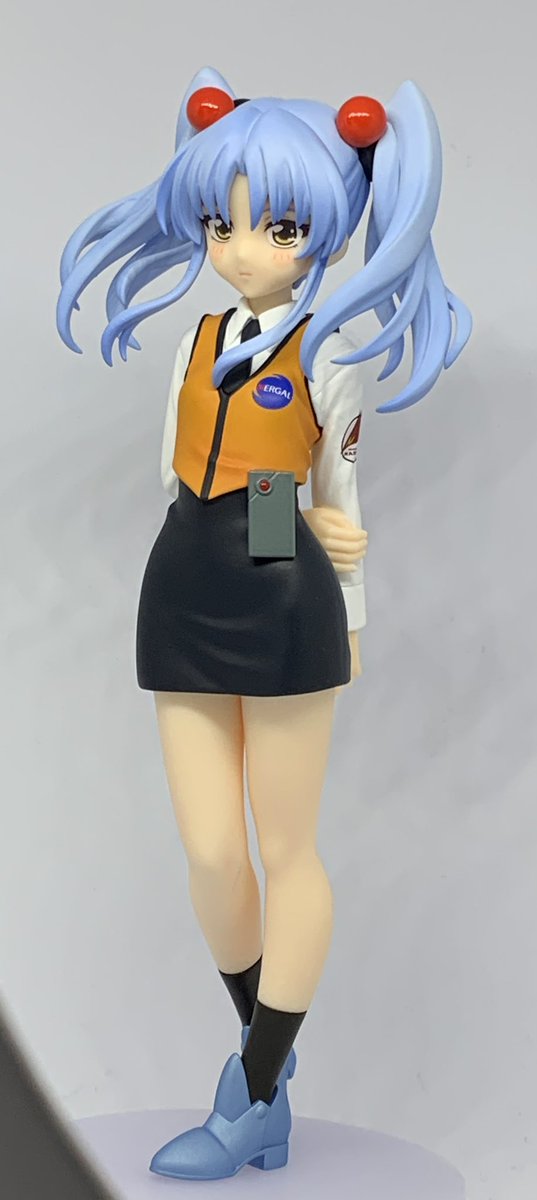 ホシノ・ルリ 「ルリルリのフィギュア届いた お求めやすい価格のわりにはクオリティ高くて満足」|篝三🍄のイラスト