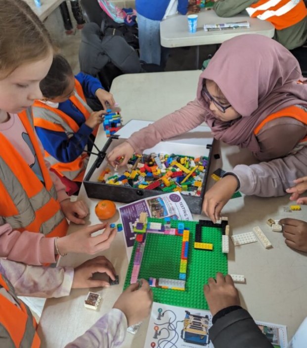 Harbinger Primary School (@harbingersch) on Twitter photo A group of girls from Years 3-6 attended an event run by <a href="/SHEBUILDSUK/">SHE BUILDS UK</a> designed to aspire more females to join the construction industry. Alisha, Year 4:"Even if you're a girl, you can still build and do what your heart desires."๐๏ธ๐งก๐ฒ A group of girls from Years 3-6 attended an event run by <a href="/SHEBUILDSUK/">SHE BUILDS UK</a> designed to aspire more females to join the construction industry. Alisha, Year 4:"Even if you're a girl, you can still build and do what your heart desires."๐๏ธ๐งก๐ฒ