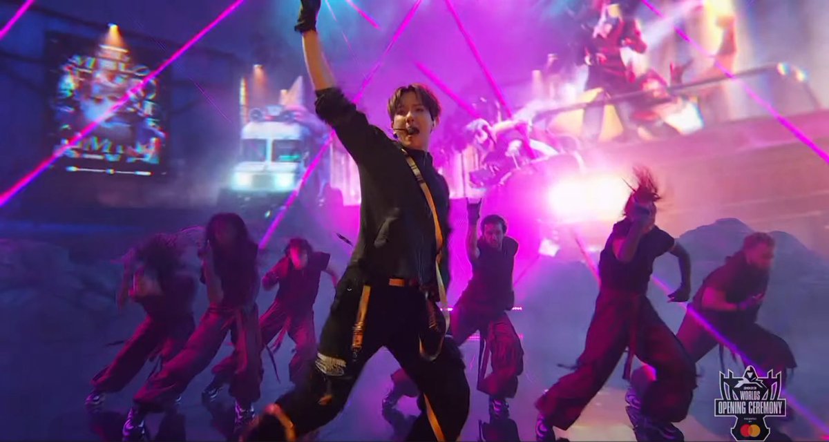 EXO - EXO ベッキョン everline  musickorea ラキドロ EXO - EXO ベッキョン everline musickorea ラキドロ EXO