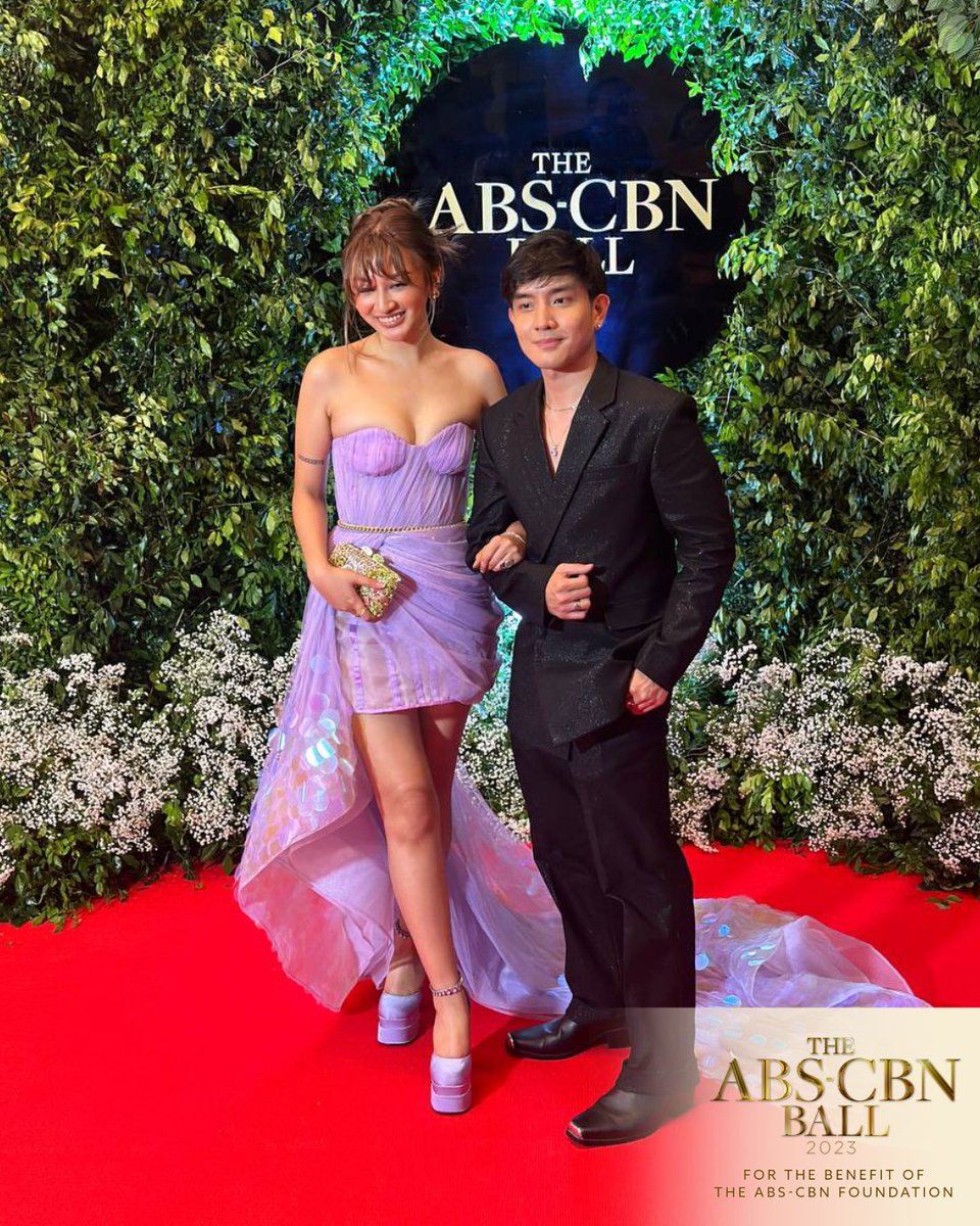 AteLils_RG's tweet photo. Waiting for fifth pic twogether from abscbn special events

STARALPHGAIL CHRISTMAS https://t.co/nJKZwmsUvu