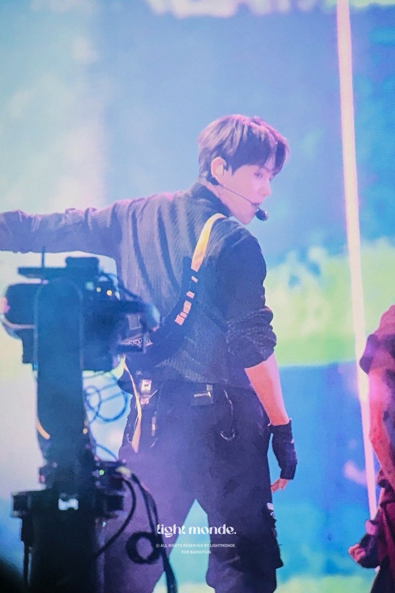 231119 🗯️

#백현 #BAEKHYUN <a href="/B_hundred_Hyun/">Baekhyun_EXO</a>