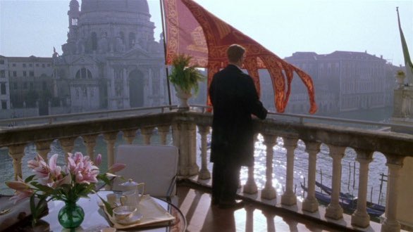 ⠀ ⠀

⠀/ยืนมองวิวอย่างคนว่างงาน

⠀ ⠀