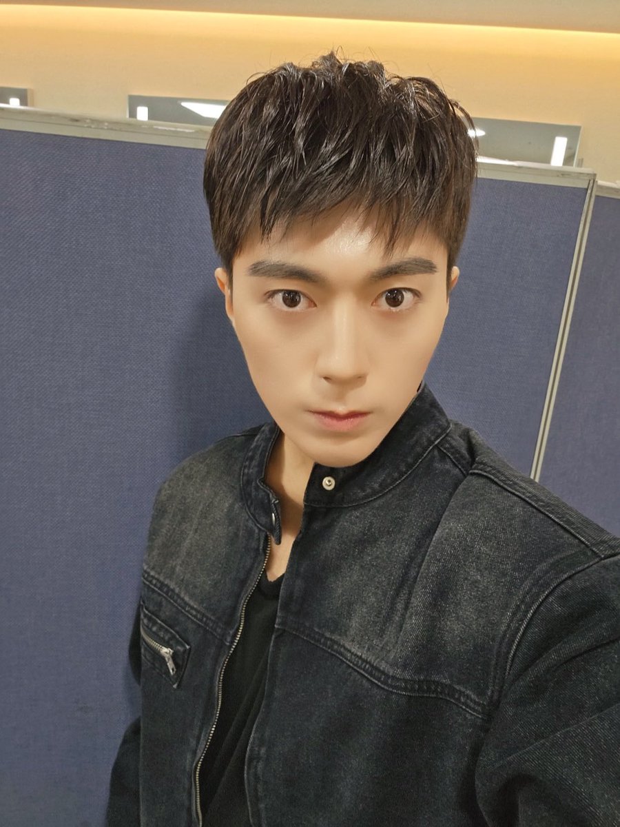 [#상우] 메두사 고맙다!!! 

#JUSTB #저스트비 #SANGWOO