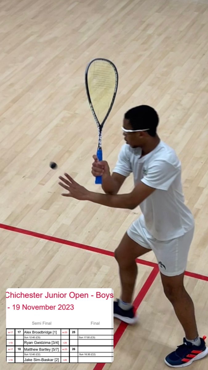 Ryan is playing in the Boys U19 semi final of the @karakaluk Squash Chichester Junior Open this morning. 🔥 We wish him the very best against the number 1 seed 🍀👏 @UnsquashableUK #squash #squashplayer #juniorsquash #Zimbabwe #ZimbabwePride