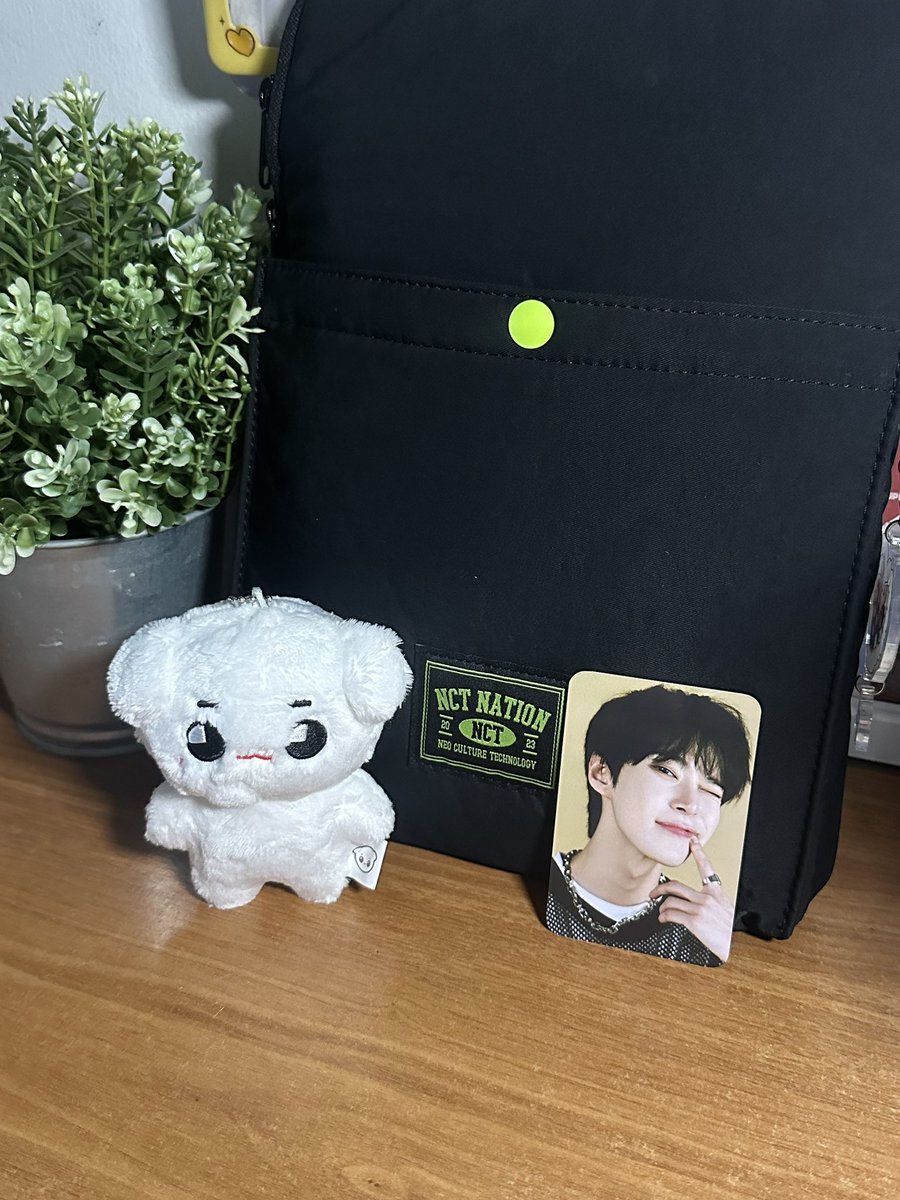 mochidoies's tweet photo. ヽ(´▽`)/ #mailforbee  

welcoming my newest child to the doll roster, tyongya &amp; the newest pouch for my  kindle 🥹🫶🏼 thank you @97LIN3R 😀 

 #97LIN3R_FB https://t.co/6ZIDSy3urj
