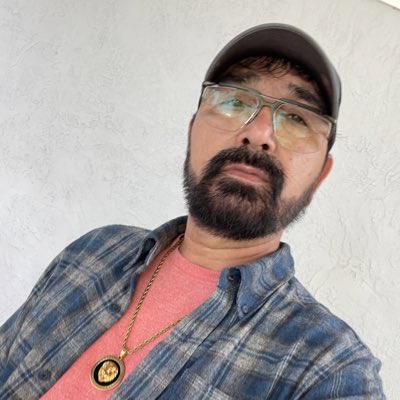 Rezai3Rezai3's tweet photo. #NewProfilePic https://t.co/17Gu92WK8F