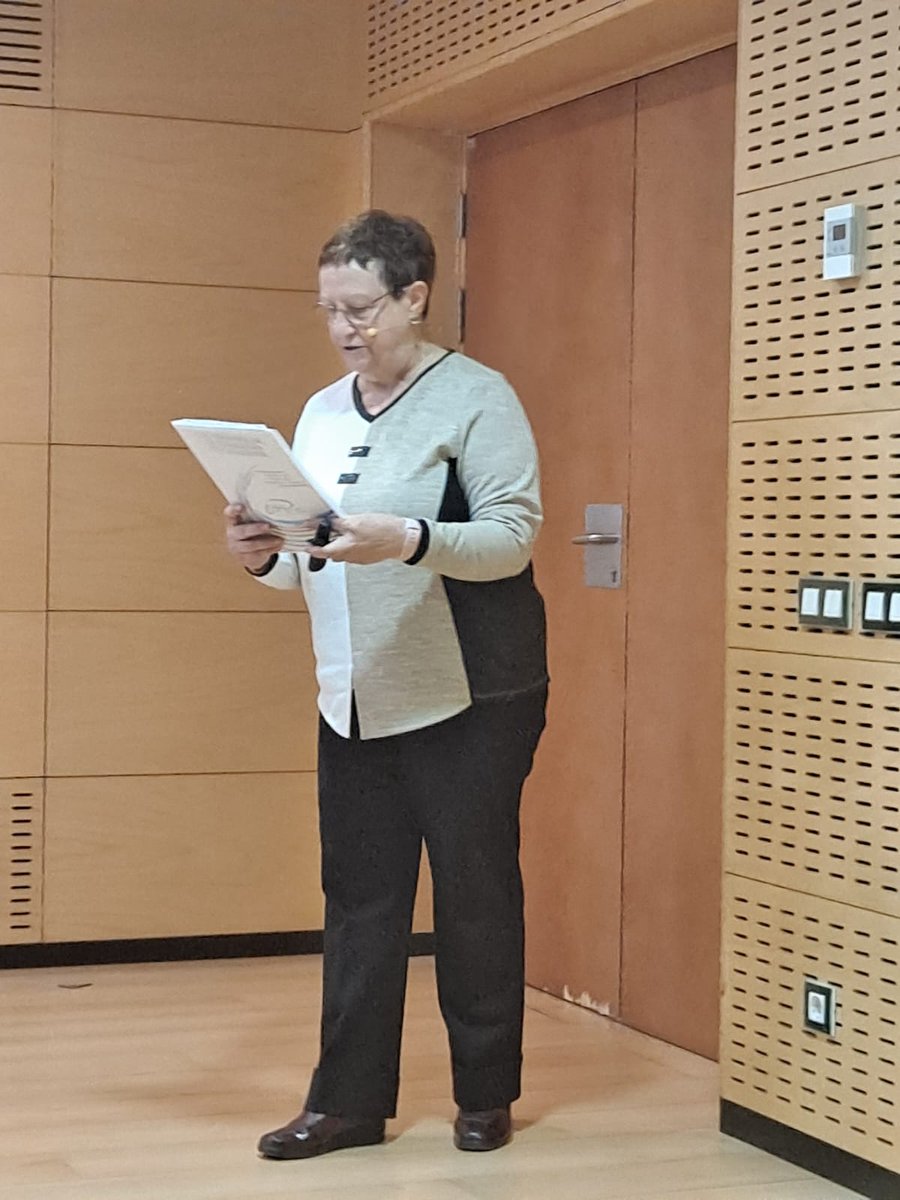 RdriguezGascons's tweet image. Un privilegi conduir les I Jornades d'#AltesCapacitats que el @CopecPedagogs fa en solitari organitzades pel #GRAC format per col•legiades expertes i implicades amb les #AC.