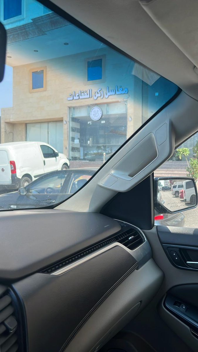 MDwana18424's tweet photo. انا نازله ممشى المنسك وين الي عمره من ١٩ وتحت يلحسه لي وامص له يجيني 
بشروطييي 🥵
سنابي 
https://t.co/H4GLzOjf9y 
#موجب_ابها
#سالب_ابها 
#مبادل_ابها https://t.co/w0pcZe9UIx