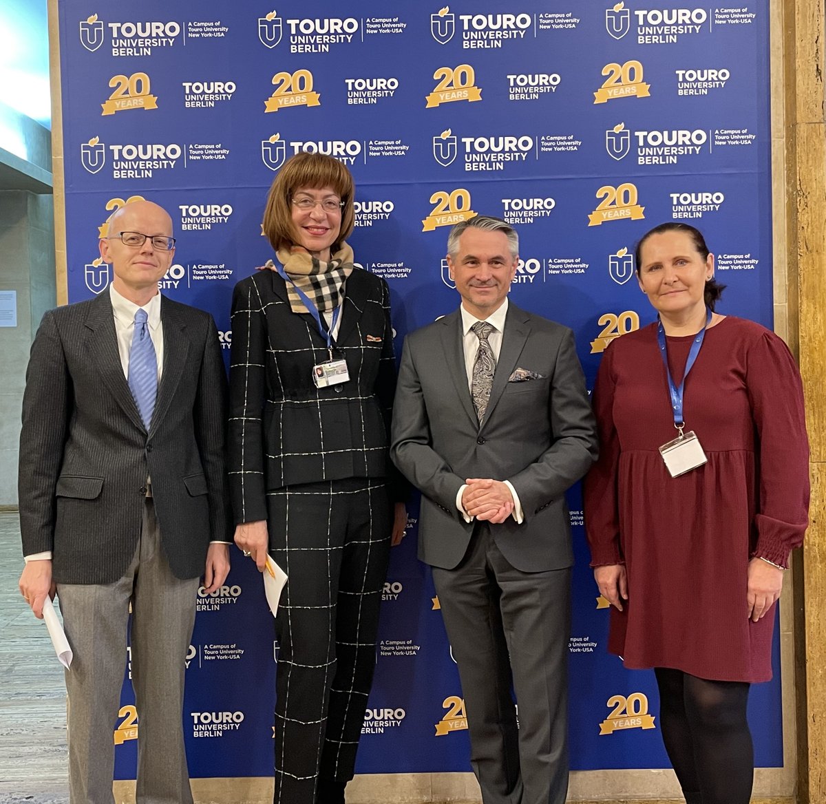 Podziękowania dla <a href="/touro_berlin/">Touro Berlin</a> i p. rektor Jane Williams-Boock za goszczenie ważnej konferencji naukowej: Jak edukować w 🇩🇪DE o zbrodniach niemieckich w 🇵🇱PL podczas II wojny światowej? Projekt <a href="/PatriaNostraPL/">PatriaNostraLawyersPL</a> w ramach konkursu <a href="/MSZ_RP/">Ministerstwo Spraw Zagranicznych RP 🇵🇱</a> #DyplomacjaPubliczna2023.
<a href="/TVP3Olsztyn/">TVP3 Olsztyn</a>