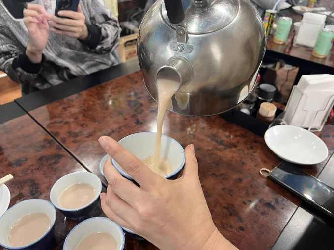 モンゴルの空は青かった