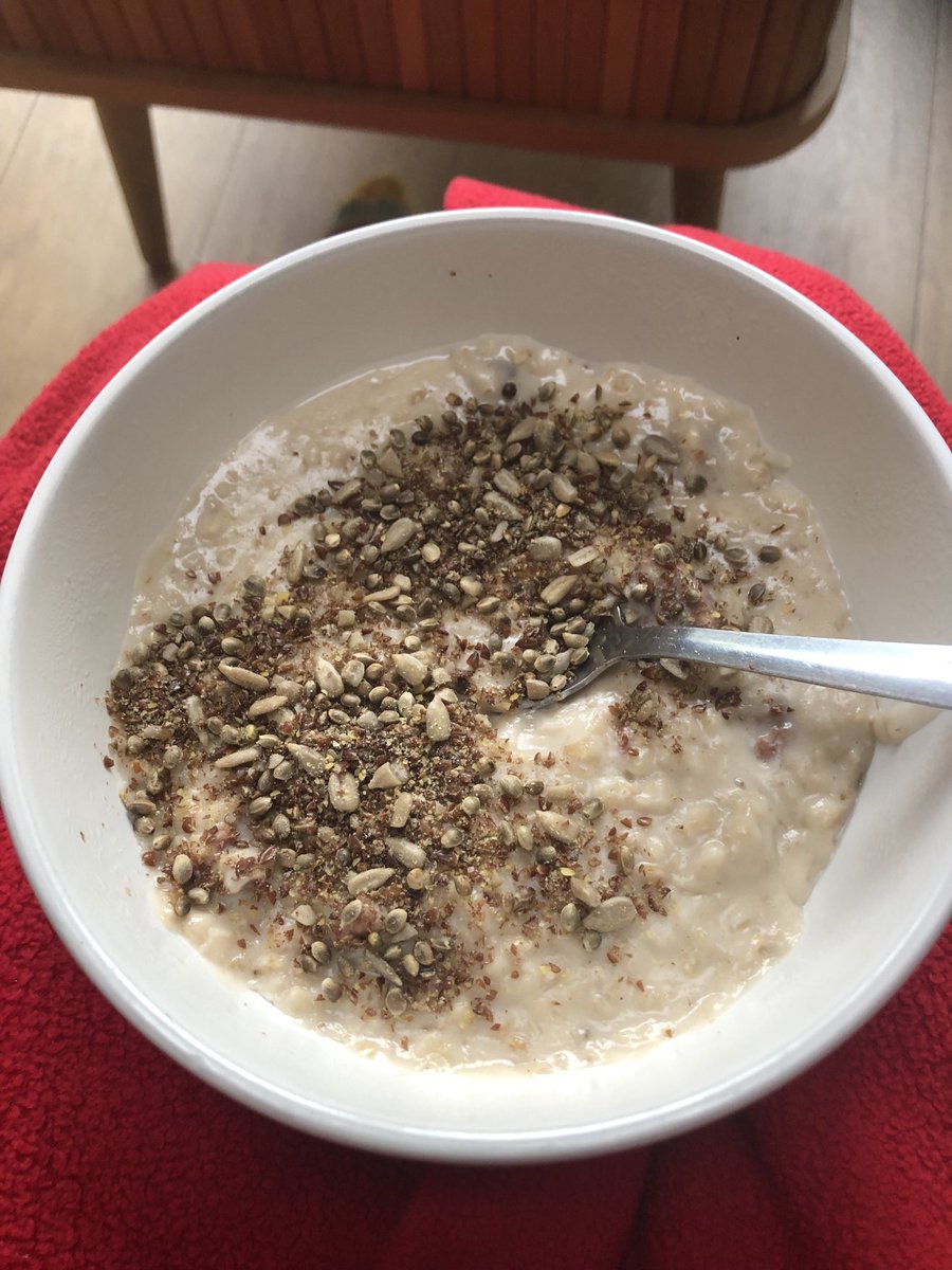 Porridge with pecans (lovely addition) and mixed seeds 😊😋 fuel for a short 🏃🏼‍♀️ or maybe 🏊🏼‍♀️ later this morning #WeEatWell23