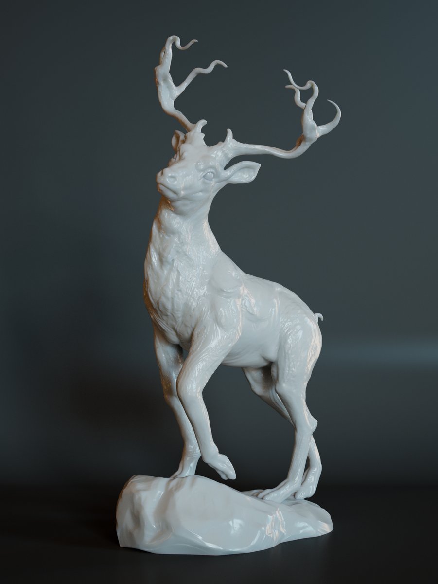 Good morning! Sculpt from last year for an uncomplete collaborative project. I am working again on purely sculptural art now, so this guy resurfaced in my mind. Going to see if I can edit together a sculpting timelapse of him soon.