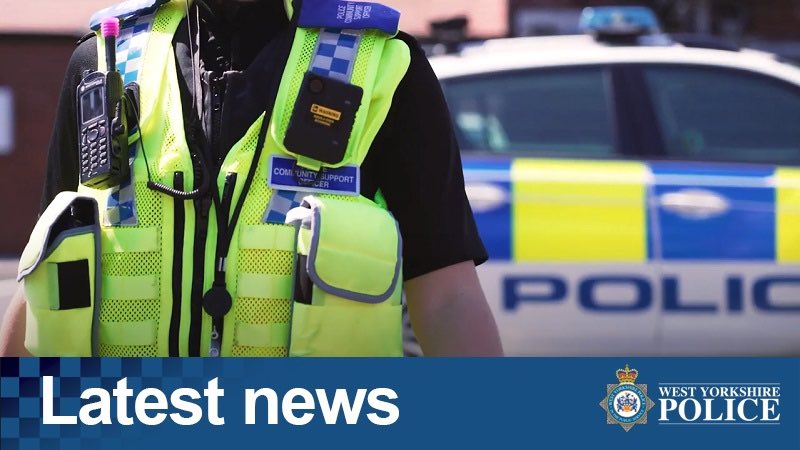 WYP_LeedsNE's tweet photo. NPT officers have been out carrying out Speed checks in and around Roundhay, Moortown & Alwoodley this week- * Multiple tickets 🎫 issued for speeding in residential areas. 40mph+ in a 30mph zone 🤦🏻♂️#MindThatChild #VisionZero https://t.co/gLjuyU7GE6