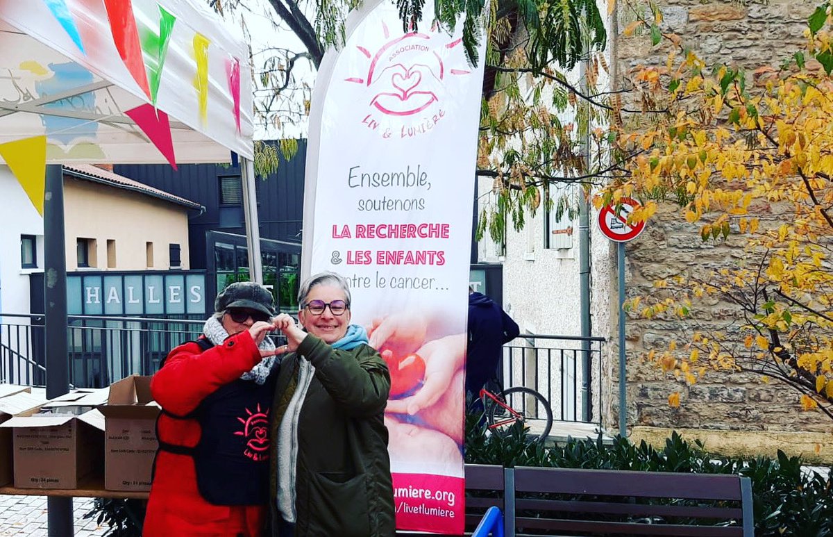 Matinale solidaire lors de la guinguette beaujolaise à Limonest.
Un Grand merci aux bénévoles Alice et Sylvie, 
aux élus de la Mairie de Limonest pour l’organisation,
aux commerçants et aux participants qui soutiennent chaque année les associations Espoir Cancer et Liv &amp; Lumière