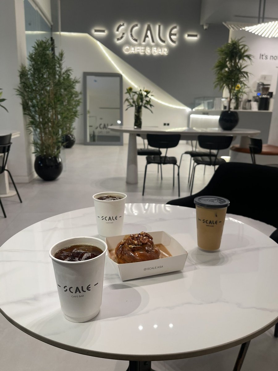 شيـخة (@thinheartt) on Twitter photo 