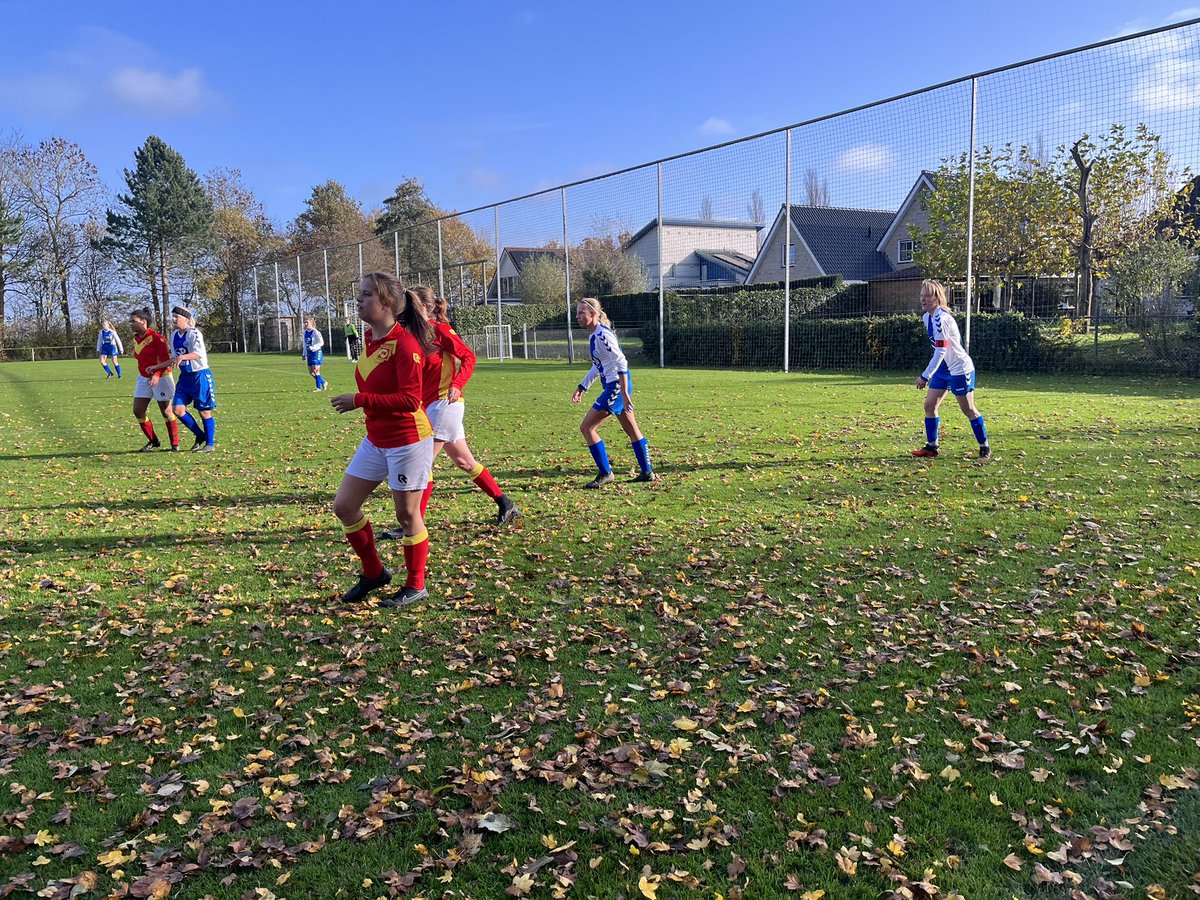 vvdwow's tweet photo. DWOW VR1 wint 5-0 van @sporting70 VR1 https://t.co/01dtvERRQv