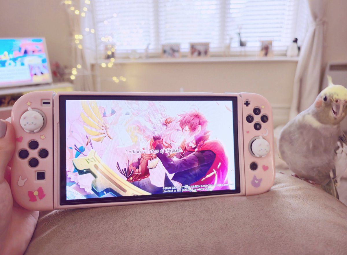 LadySakuraDoll's tweet photo. Time to continue Code Realize🤍
I have finished Victor's / Saint-Germain's, and I am almost done with Impey's route. So far, Victor has been my fav💚🧪
#otome #otometwt #gaming #cockateil #switch #NintendoSwitch https://t.co/wU45onDUla