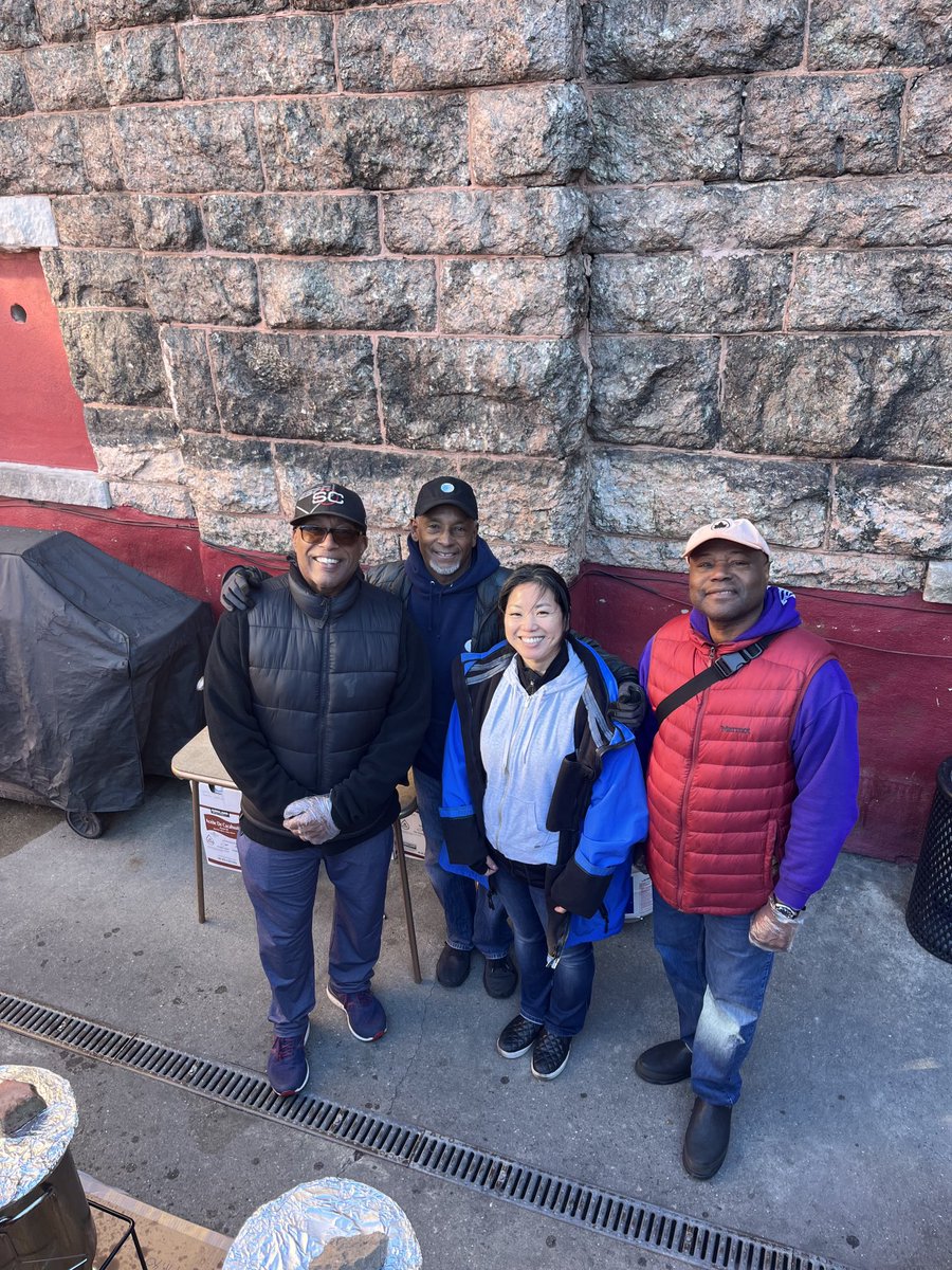 This is the crew that cooked over a dozen fried turkeys in Paterson yesterday.  Some 500 people stopped by St. Paul’s episcopal church for a free Thanksgiving meal.  Hope everyone enjoys the holiday and count your blessings.