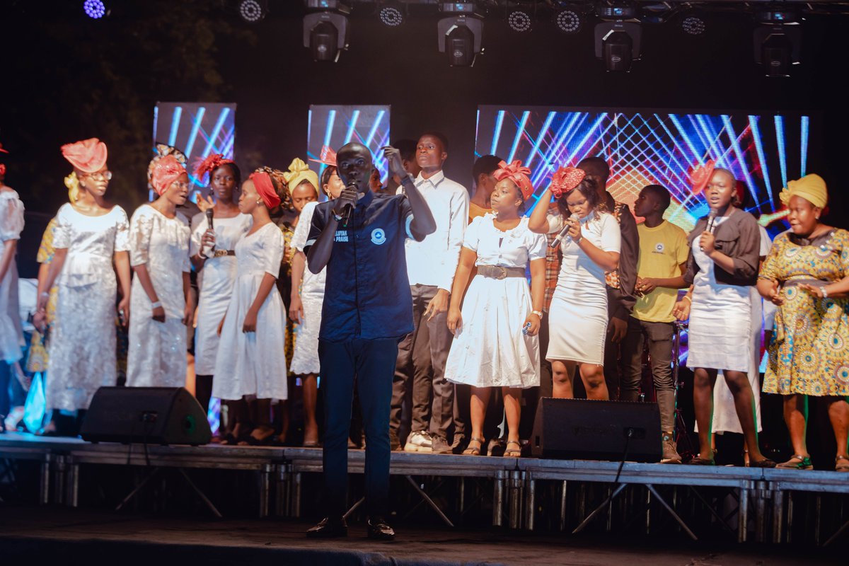 MegaPraiseOg4's tweet photo. 28 days until Mega Praise OG4 🌟

Brace yourself for an extraordinary encounter with DOMINION The stories of changed lives, realignment, business upliftment, and breakthroughs from past events are just a glimpse of what's in store. https://t.co/k0wd1luHYC