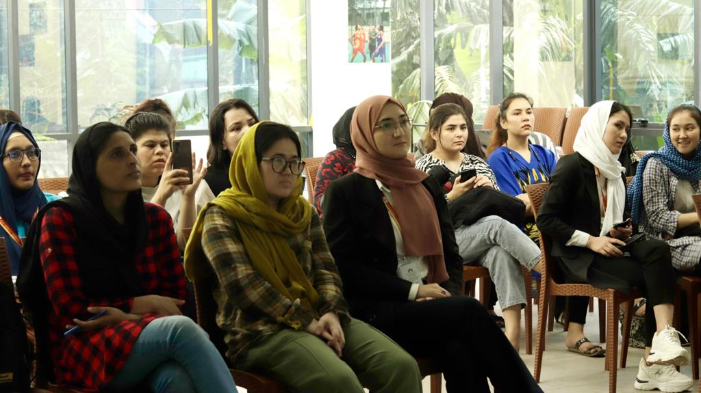 British Council Bangladesh tweet media