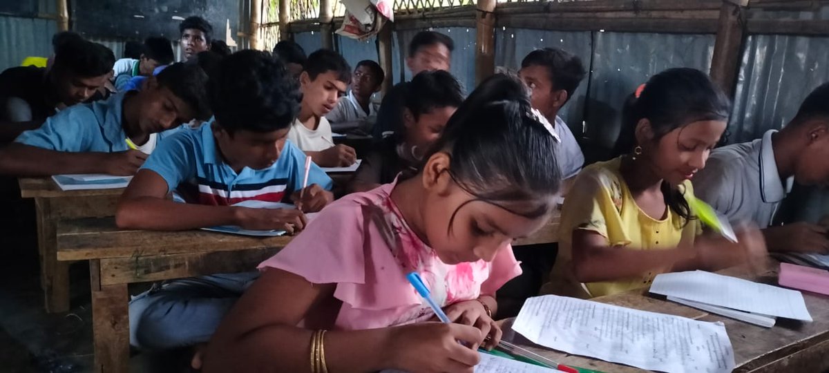 redp_edu_org's tweet photo. လေးစားအပ်ပါသော မိဘပြည်သူများနှင့် စေတနာရှင်များခင်ဗျာ REDP Centerများတွင် ပထမနှစ်ဝက်စာမေးပွဲကို အောင်မြင်စွာ ပြီးဆုံးနိုင်ကြောင်း ပြောကြလိုပါသည်။ ပြီးဆုံးချိန်တစ်လျှောက်သင်တို့၏ ပံ့ပိုးကူညီမှုနှင့် လမ်းညွှန်မှုများအတွက် လေးလေးနက်နက် ကျေးဇူးတင်ရှိကြောင်း ဖော်ပြလိုပါသည်။
#redp https://t.co/ZkARjHo1F5