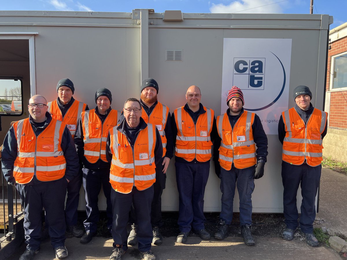RMS_Recruit's tweet photo. It’s #InternationalMensDay - a time for us to recognise the positive value men bring to the world, their families and communities 👐 

Here’s just a few of the men based at a client site making a positive difference by raising funds for men’s mental health this month. https://t.co/V7xAxxaxWp
