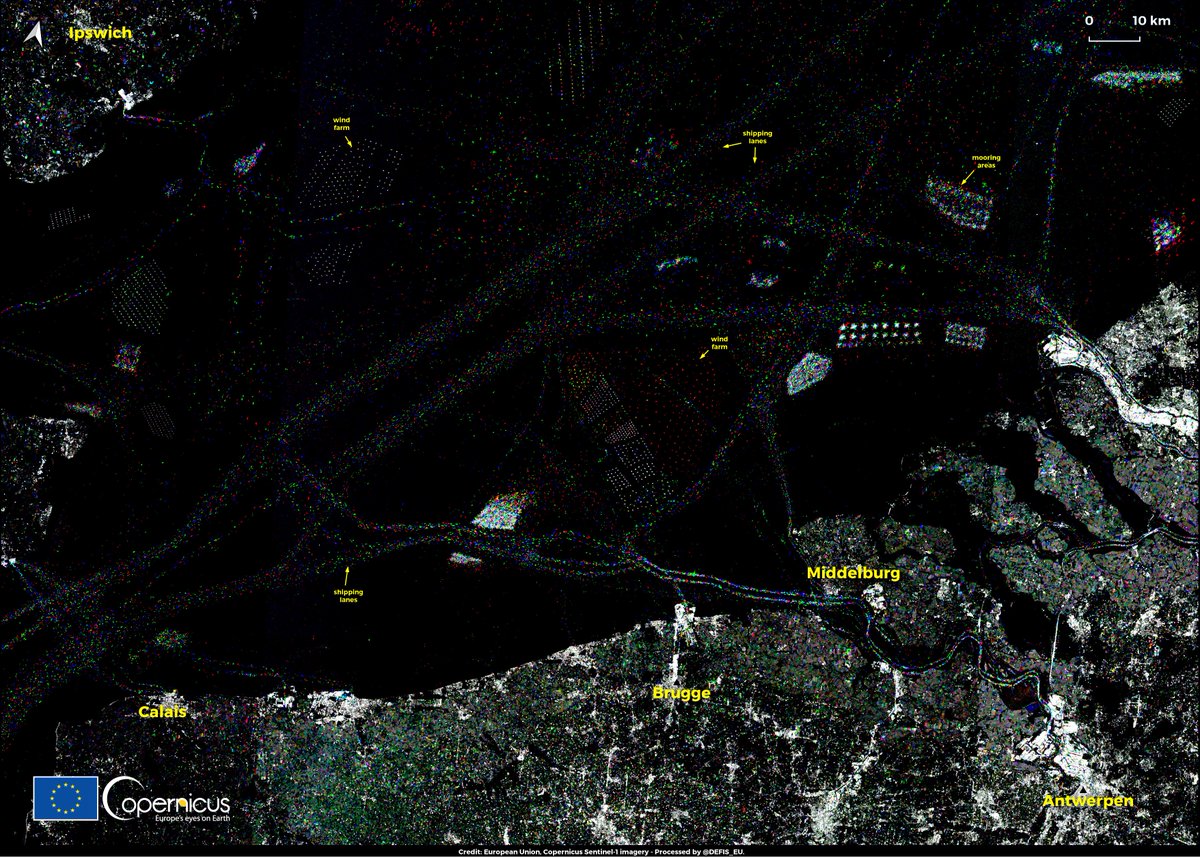 Sentinel-1 data are useful for monitoring shipping lanes and movements in ports ⬇️This multi-temporal image shows the maritime traffic in the North Sea. Compiled from 130 #Sentinel1 images, it shows ships travelling along the coasts of 🇧🇪 & 🇳🇱 in 🔵2018 🟢2019 🔴2020